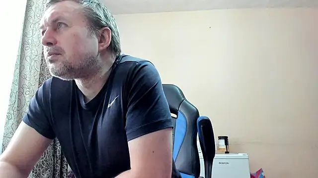 Snapshot of SanFrantsisko chatting on 02-25-26, 10:25 SanFrantsisko online show from 02-25-26, 10:25