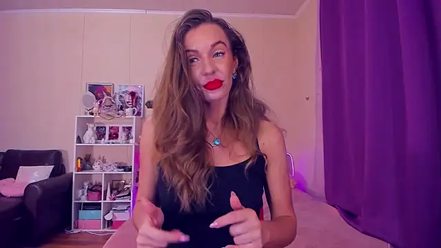 EmmaAbramson online show from 03-18-25, 01:42