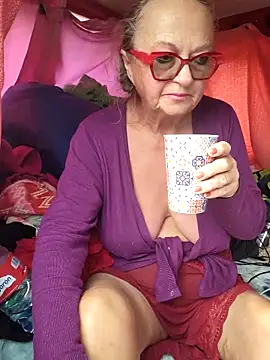 MucMilf59 online show from 03-12-25, 08:30