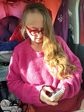 MucMilf59 online show from 03-18-25, 07:52