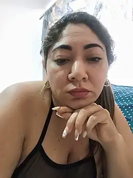 kendra fire online show from 05-31-26, 04:47