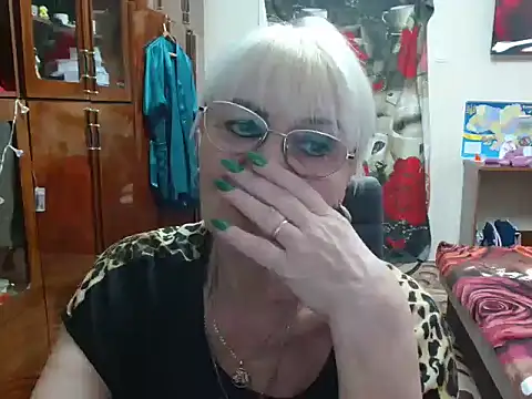 Snapshot of JenaCheim chatting on 12-28-24, 07:54 JenaCheim online show from 12-28-24, 07:54