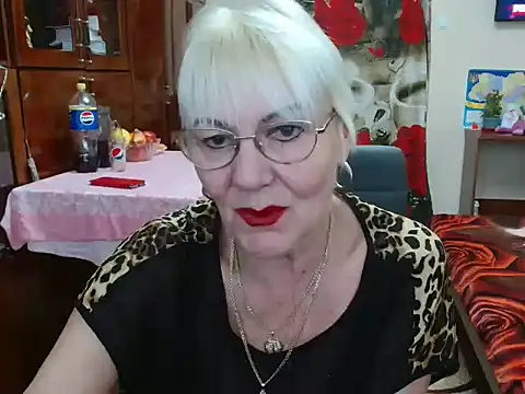 Snapshot of JenaCheim chatting on 01-03-25, 06:33 JenaCheim online show from 01-03-25, 06:33