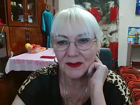 Snapshot of JenaCheim chatting on 01-06-25, 06:47 JenaCheim online show from 01-06-25, 06:47