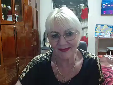 Snapshot of JenaCheim chatting on 02-21-25, 08:49 JenaCheim online show from 02-21-25, 08:49
