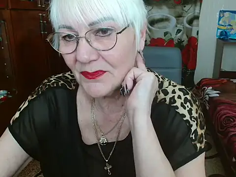 Snapshot of JenaCheim chatting on 03-18-25, 06:46 JenaCheim online show from 03-18-25, 06:46