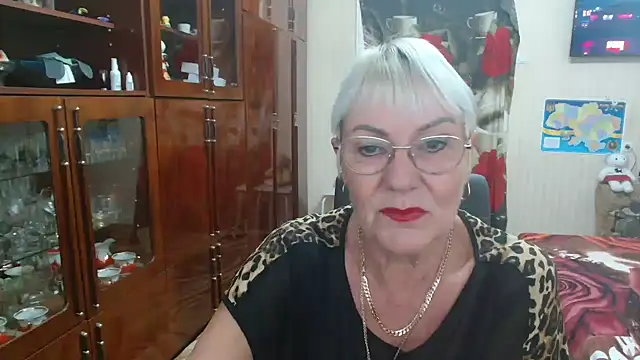 Snapshot of JenaCheim chatting on 10-06-25, 05:38 JenaCheim online show from 10-06-25, 05:38