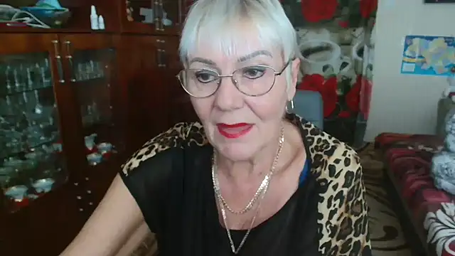 Snapshot of JenaCheim chatting on 10-16-25, 07:53 JenaCheim online show from 10-16-25, 07:53