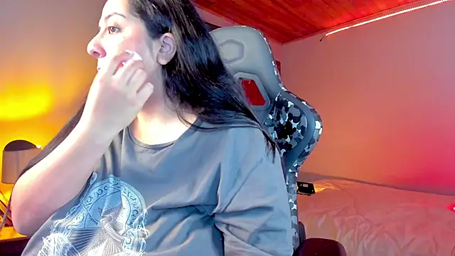 coraline latin online show from 01-13-25, 12:30