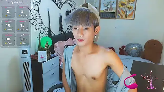 WildestTwink online show from 09-08-25, 04:17