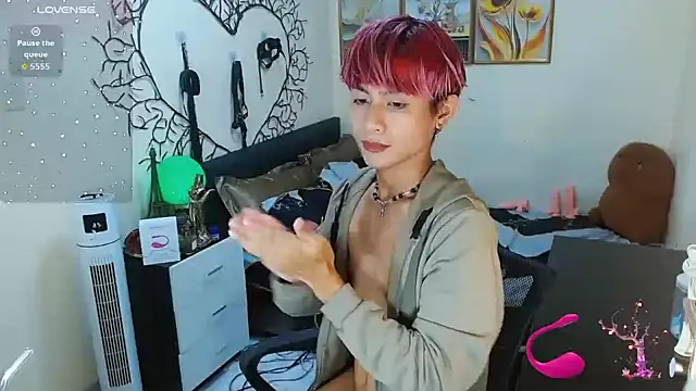 WildestTwink online show from 10-03-25, 06:05