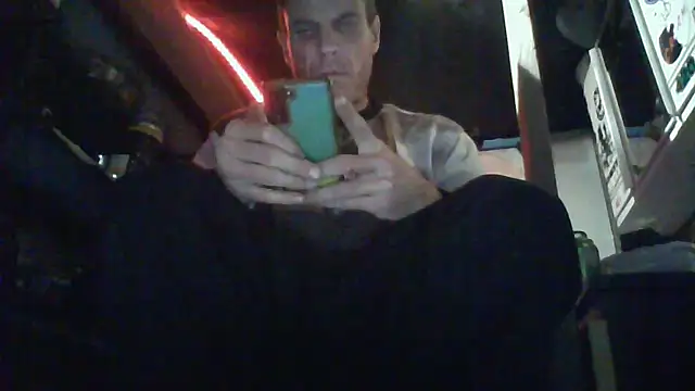 Snapshot of 415cali925 chatting on 12-04-25, 02:48 415cali925 online show from 12-04-25, 02:48