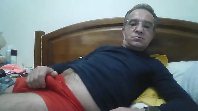 Snapshot of CarlosRocha73 chatting on 05-02-26, 12:26 CarlosRocha73 online show from 05-02-26, 12:26