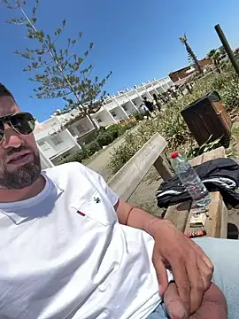 Jesssexboy online show from 04-19-26, 12:04