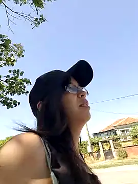 Snapshot of rposhta1991 chatting on 07-10-26, 08:07 rposhta1991 online show from 07-10-26, 08:07