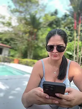 Snapshot of Carolina_Novoa chatting on 02-11-26, 06:35 Carolina Novoa online show from 02-11-26, 06:35