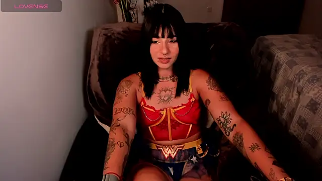 Snapshot of Fallengangel chatting on 05-24-26, 08:36 Fallengangel online show from 05-24-26, 08:36