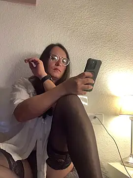 Chic desire online show from 04-04-26, 09:45