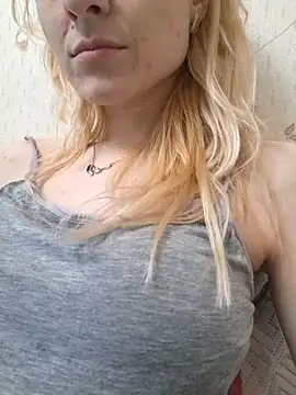 YogisticJuli666 online show from 03-13-25, 11:19