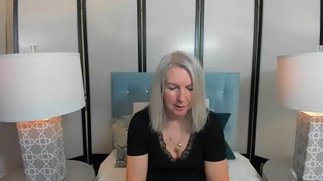 EricaTop online show from 03-01-26, 06:04