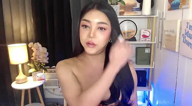 Snapshot of AsianMariaTs chatting on 01-14-25, 10:59 AsianMariaTs online show from 01-14-25, 10:59