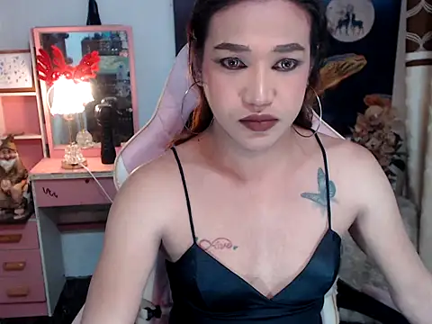 Snapshot of AsianMariaTs chatting on 09-08-25, 02:16 AsianMariaTs online show from 09-08-25, 02:16