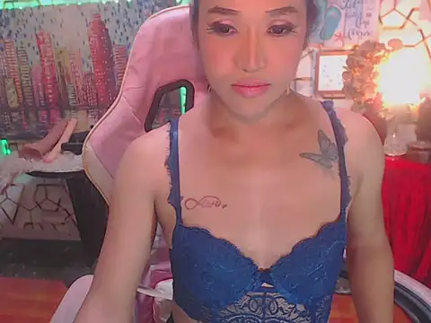 Snapshot of AsianMariaTs chatting on 05-08-26, 02:22 AsianMariaTs online show from 05-08-26, 02:22