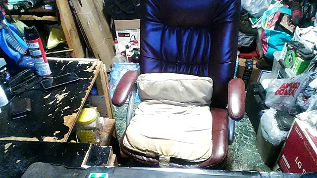 russtee online show from 11-16-25, 07:52