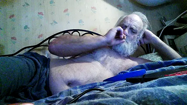 russtee online show from 11-28-25, 06:49