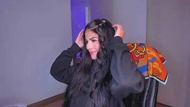 Snapshot of Lisegg_ chatting on 12-22-25, 06:49 Lisegg online show from 12-22-25, 06:49