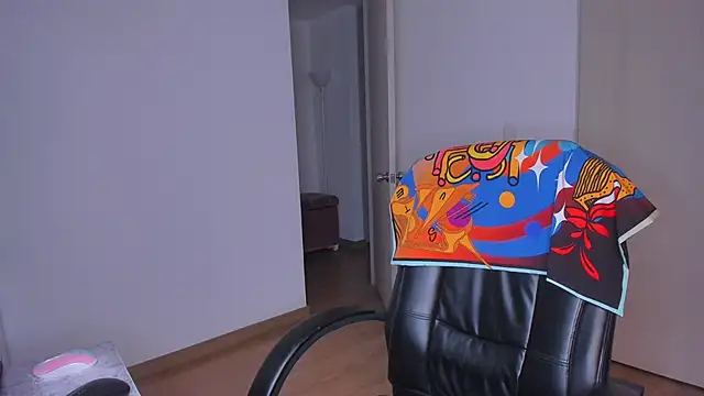 Snapshot of Lisegg_ chatting on 01-09-26, 11:24 Lisegg online show from 01-09-26, 11:24