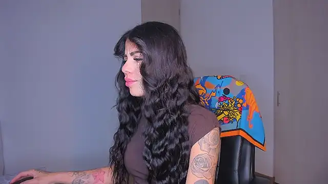 Snapshot of Lisegg_ chatting on 01-13-26, 10:31 Lisegg online show from 01-13-26, 10:31