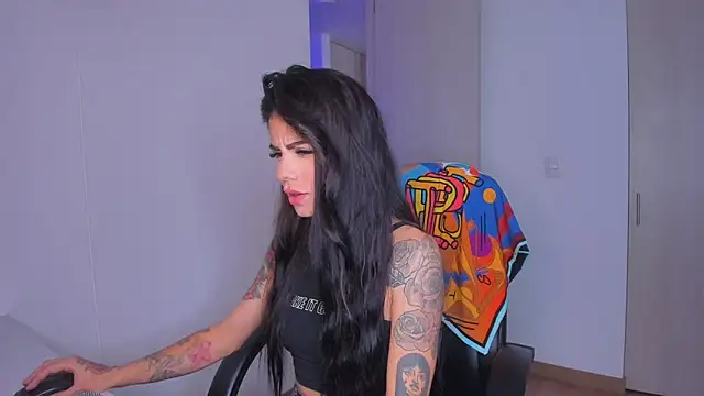 Snapshot of Lisegg_ chatting on 02-02-26, 07:01 Lisegg online show from 02-02-26, 07:01