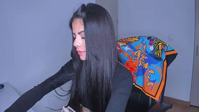 Snapshot of Lisegg_ chatting on 02-09-26, 10:30 Lisegg online show from 02-09-26, 10:30