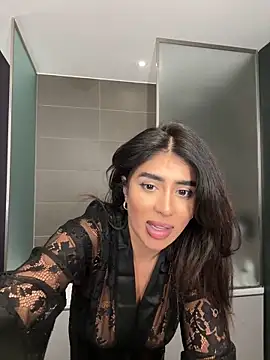 Snapshot of ArabicBarbie chatting on 01-29-25, 12:01 ArabicBarbie online show from 01-29-25, 12:01