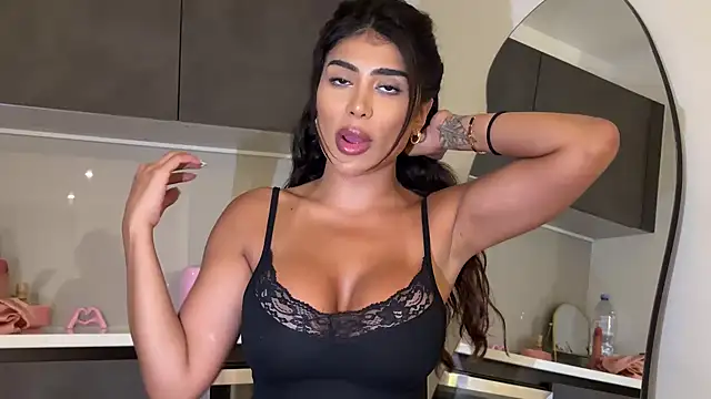 Snapshot of ArabicBarbie chatting on 09-26-25, 09:19 ArabicBarbie online show from 09-26-25, 09:19