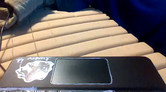 Snapshot of lilpervt chatting on 12-21-24, 07:45 lilpervt online show from 12-21-24, 07:45