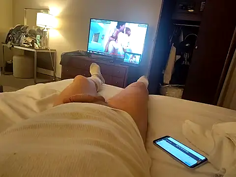 Snapshot of lilpervt chatting on 10-19-25, 09:10 lilpervt online show from 10-19-25, 09:10