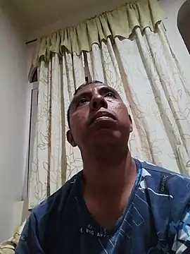 desnudo Sexoxo online show from 12-30-24, 11:28