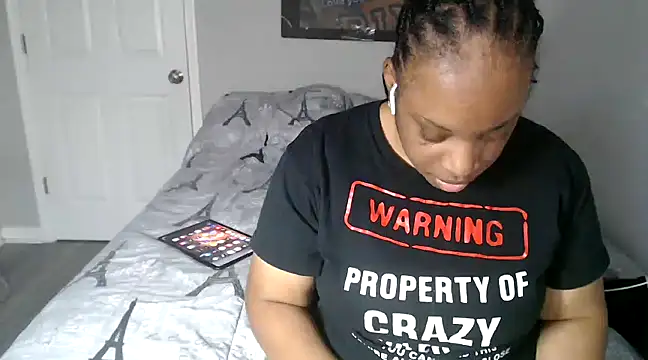 Sexymona1218 online show from 01-01-25, 06:38