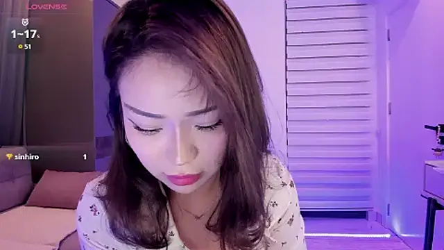 SaliUong online show from 12-21-24, 04:14