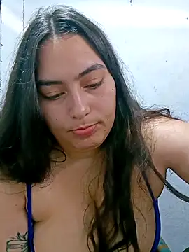 Snapshot of xandra252 chatting on 05-01-26, 05:17 xandra252 online show from 05-01-26, 05:17