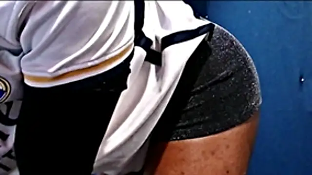 Snapshot of iBreakHeartz chatting on 11-17-25, 07:41 iBreakHeartz online show from 11-17-25, 07:41