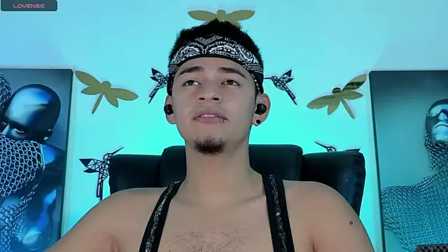 VikoHands online show from 03-11-25, 02:54