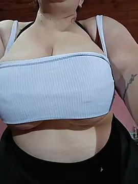 Yeka Montes online show from 07-04-26, 10:38