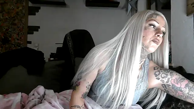 RoxxyInk online show from 03-17-26, 10:13