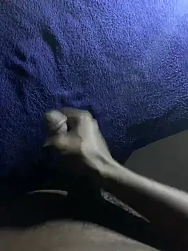 Curvy conda online show from 12-23-24, 08:36