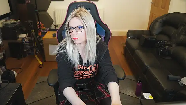 KelseyCobalt online show from 01-08-25, 10:27