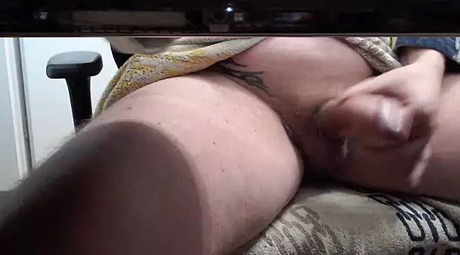 Snapshot of lover-76 chatting on 03-14-25, 10:16 lover-76 online show from 03-14-25, 10:16