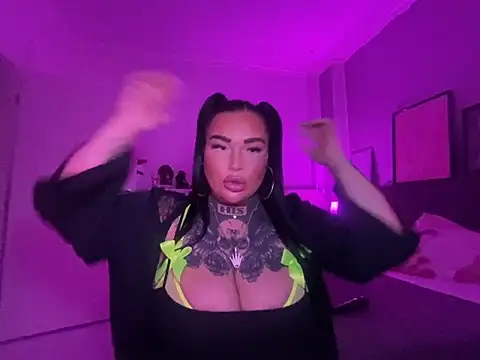  MelinaCurves  online show from 01-16-25, 06:59